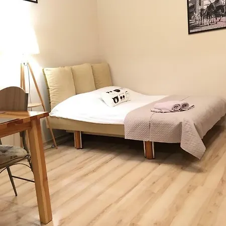 Old Cracow Kalwaryjska Apartment
